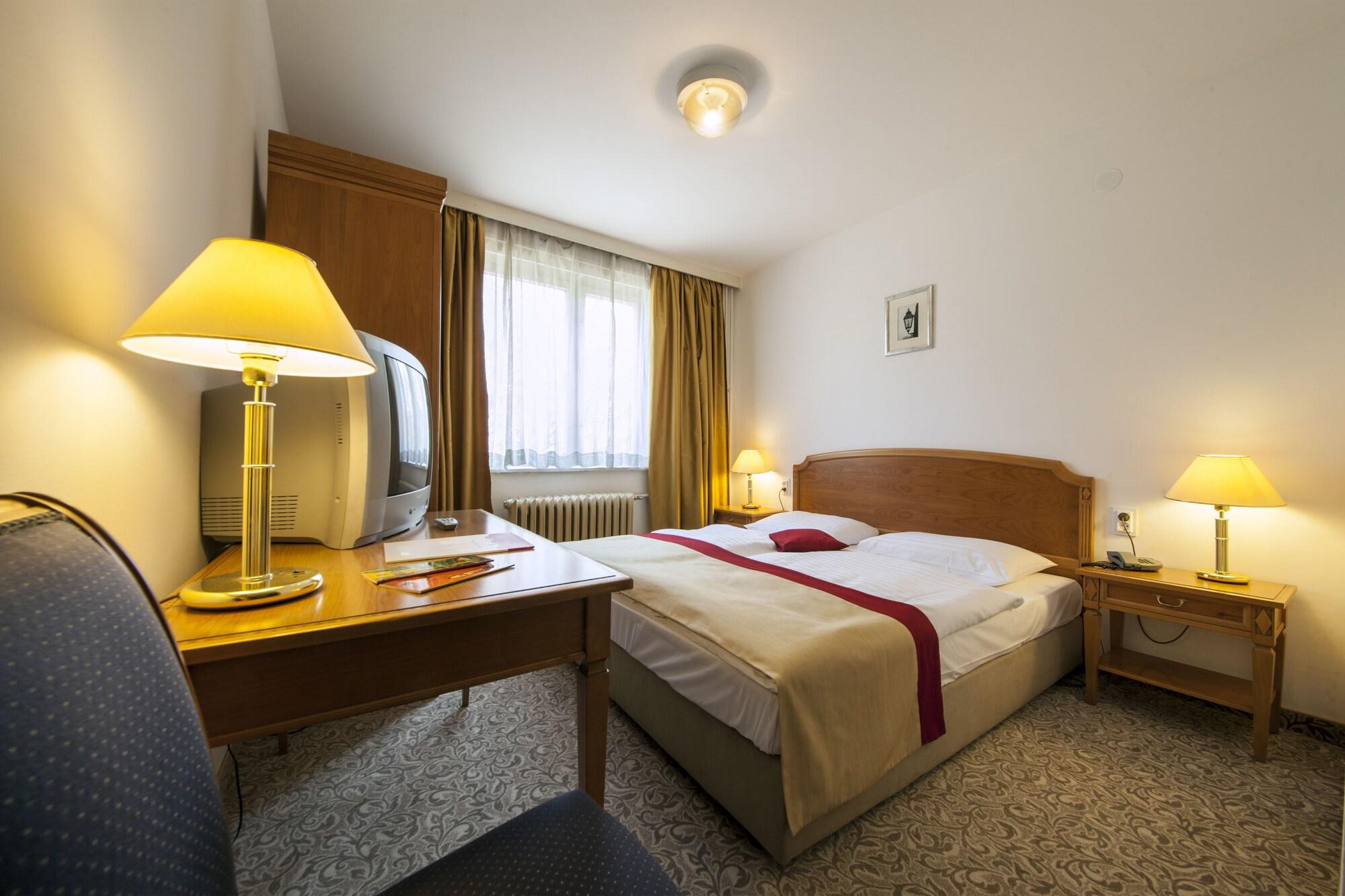 Hotel Zagreb Extérieur photo