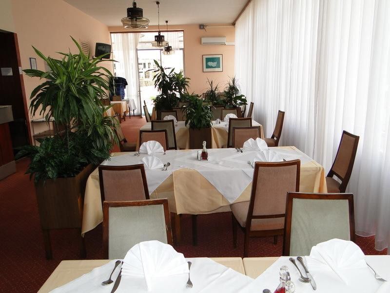 Hotel Zagreb Extérieur photo