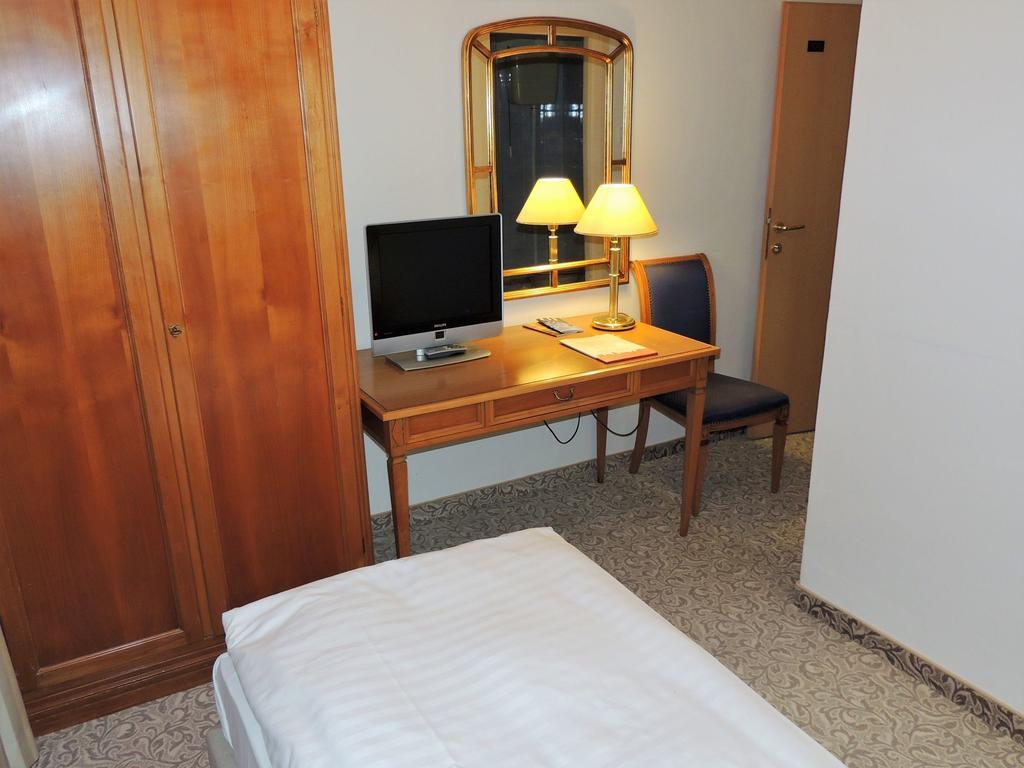 Hotel Zagreb Extérieur photo